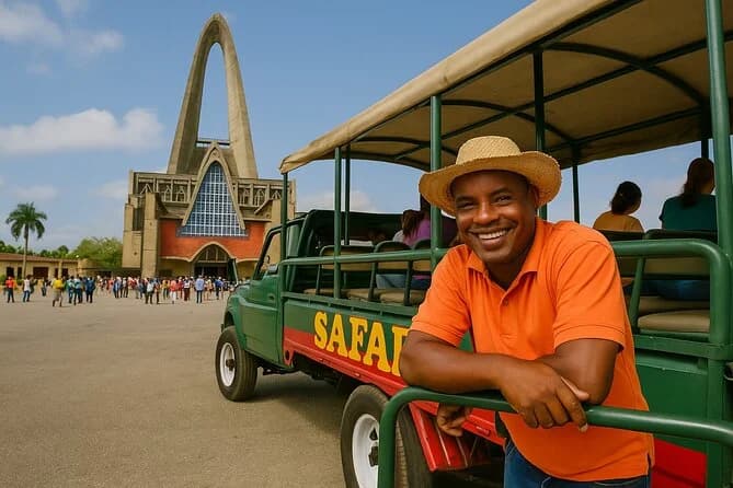 Safari: Culture, Nature & Local Life thumbnail 1